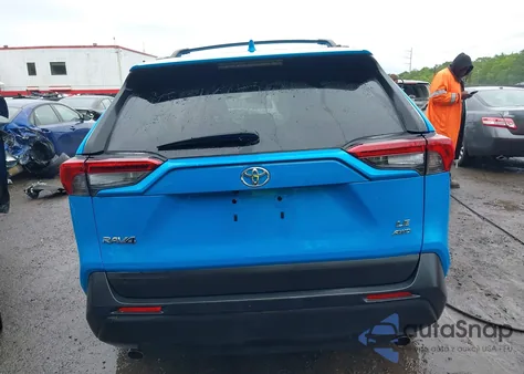2019 Toyota Rav4 Le z USA, uszkodzony, nr VIN 2T3F1RFV2KC059615